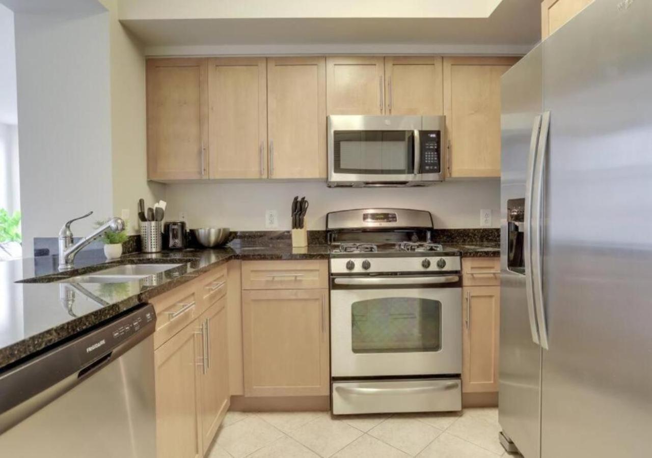 Splendid 2 Bedroom Condo At Pentagon City أرلنغتون المظهر الخارجي الصورة